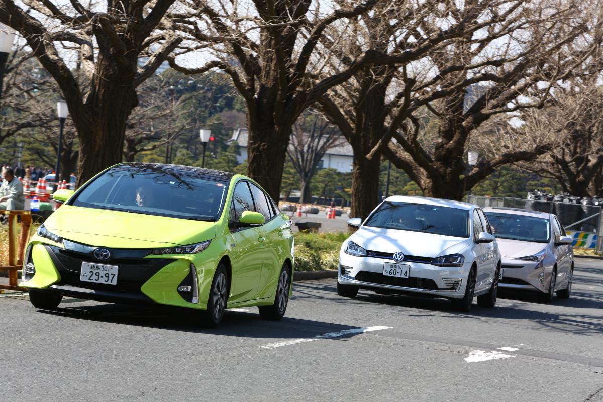 EV、HV、PEHVの「車両接近通報装置」とは