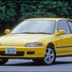 【画像】いまじゃ当たり前すぎて誇れない！　「TWINCAM」「DOHC」「TURBO」消えたクルマのエンブレム＆ステッカー 〜 画像6