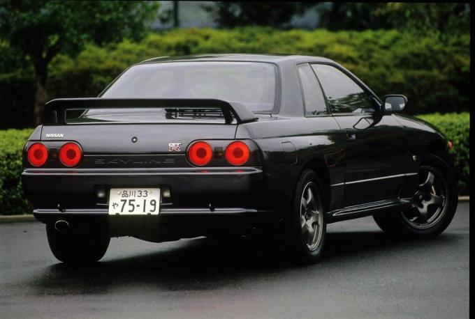 画像ギャラリー 日本車史上最高傑作の第二世代スカイラインgt R R32 R33 R34 の違いといまの中古車相場 画像11 自動車情報 ニュース Web Cartop