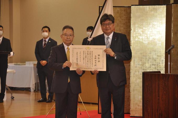 日本レース界の宝！　高橋国光さんがスポーツ功労者として文部科学大臣より顕彰される
