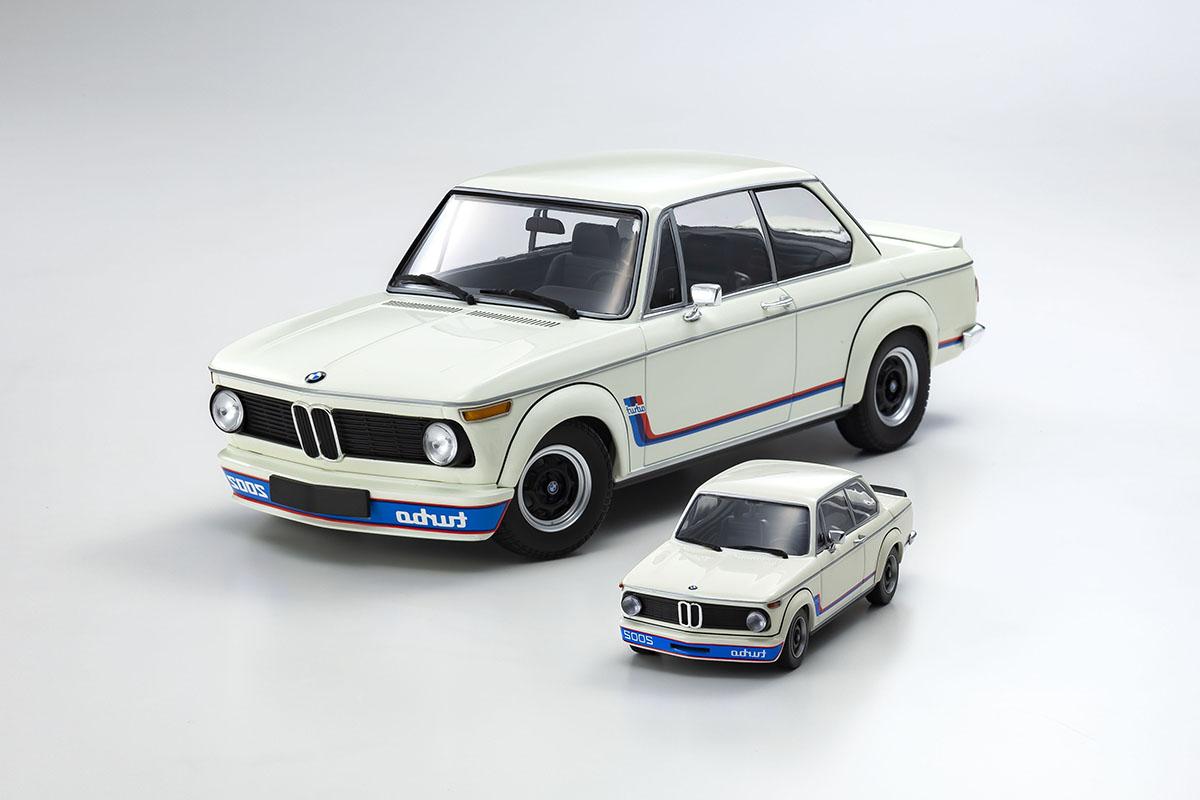 名車BMW2002ターボのモデルカー2サイズがミニチャンプスから発売