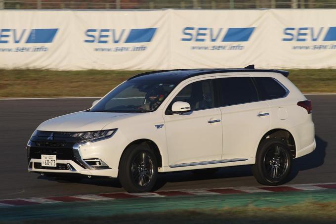 画像ギャラリー 大人気のsuvやミニバンの難しさ 運転に 不慣れ な人が 背の高い クルマに感じるデメリット５つ 画像4 自動車情報 ニュース Web Cartop