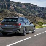 【画像】BMW３シリーズツーリングに２L直４ガソリンターボ搭載のエントリーモデル「318i」を追加 〜 画像10