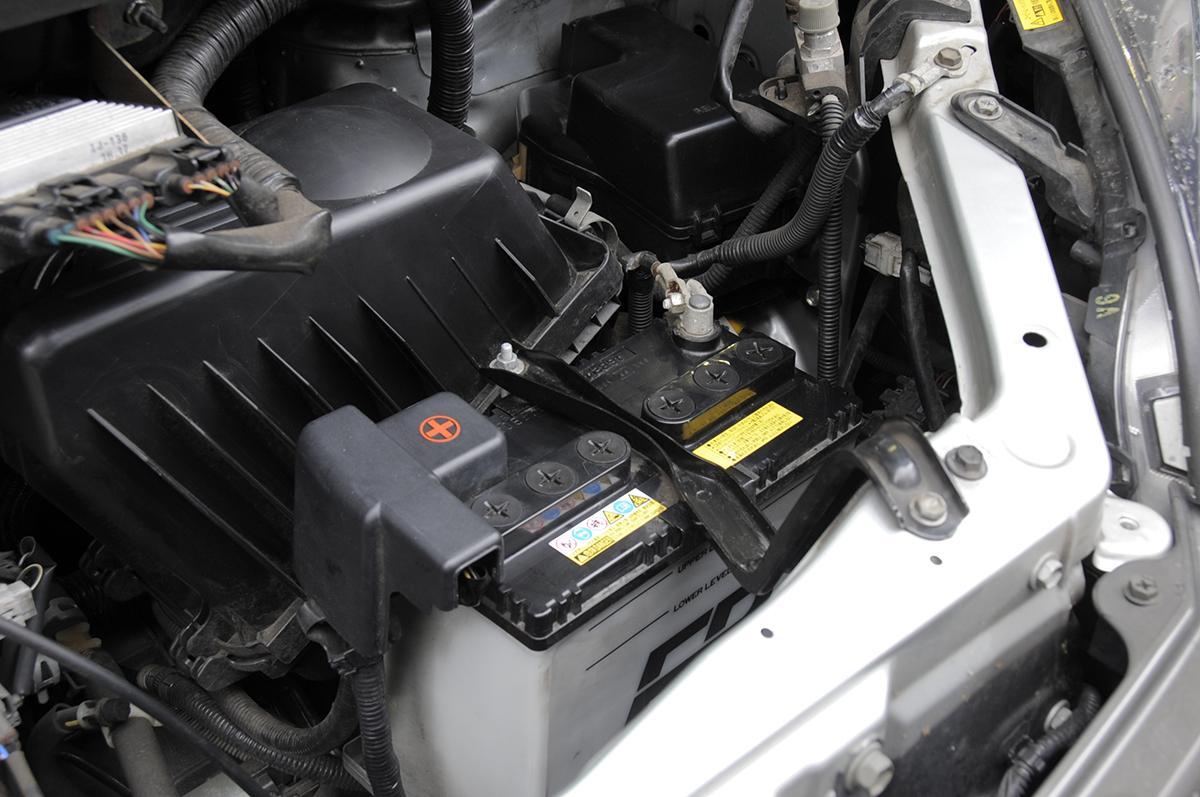 スマホや携帯バッテリーなどで起こるバッテリーの膨張や発火 Evやphvの 電池 は安全 自動車情報 ニュース Web Cartop