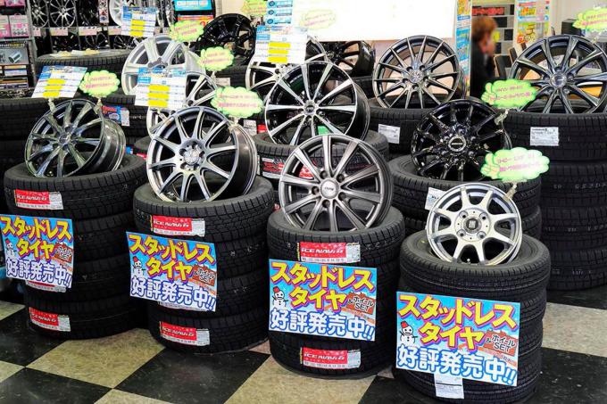 画像ギャラリー カーポートマルゼンがオススメするスタッドレスタイヤを紹介 専門店ならではのこだわりも満載 画像10 自動車情報 ニュース Web Cartop