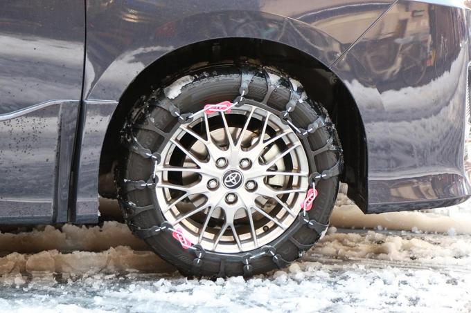 画像ギャラリー スタッドレスが進化しても雪道では必須 タイヤチェーンは 金属 ゴム どちらが正解か 画像10 自動車情報 ニュース Web Cartop