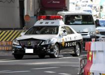 警察の白黒パトカーが「高級車」トヨタ・クラウンである必要はあるのか？