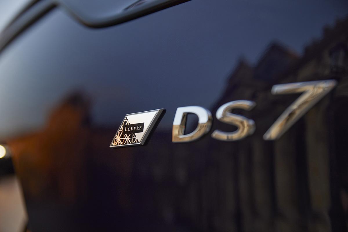 DS7クロスバックにルーヴルの名を冠した特別仕様車が登場 〜 画像11