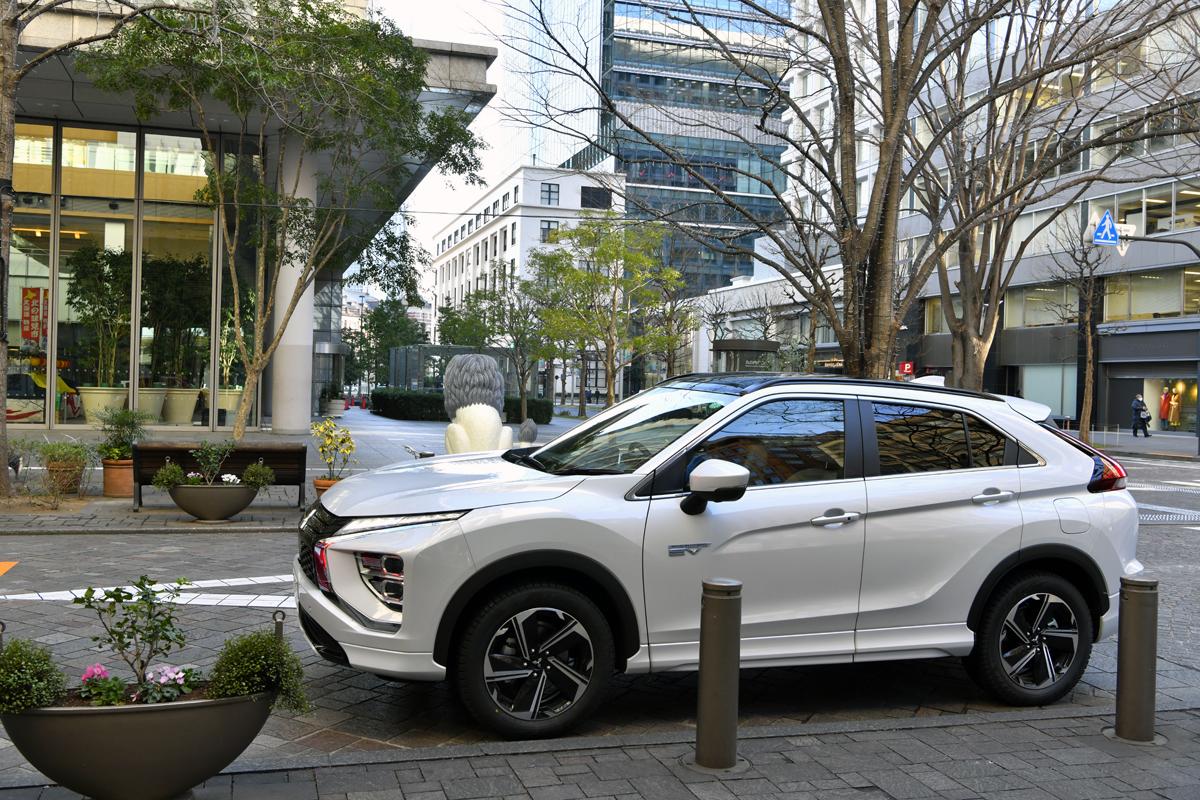 飯田裕子が三菱のPHEV車に試乗 〜 画像87