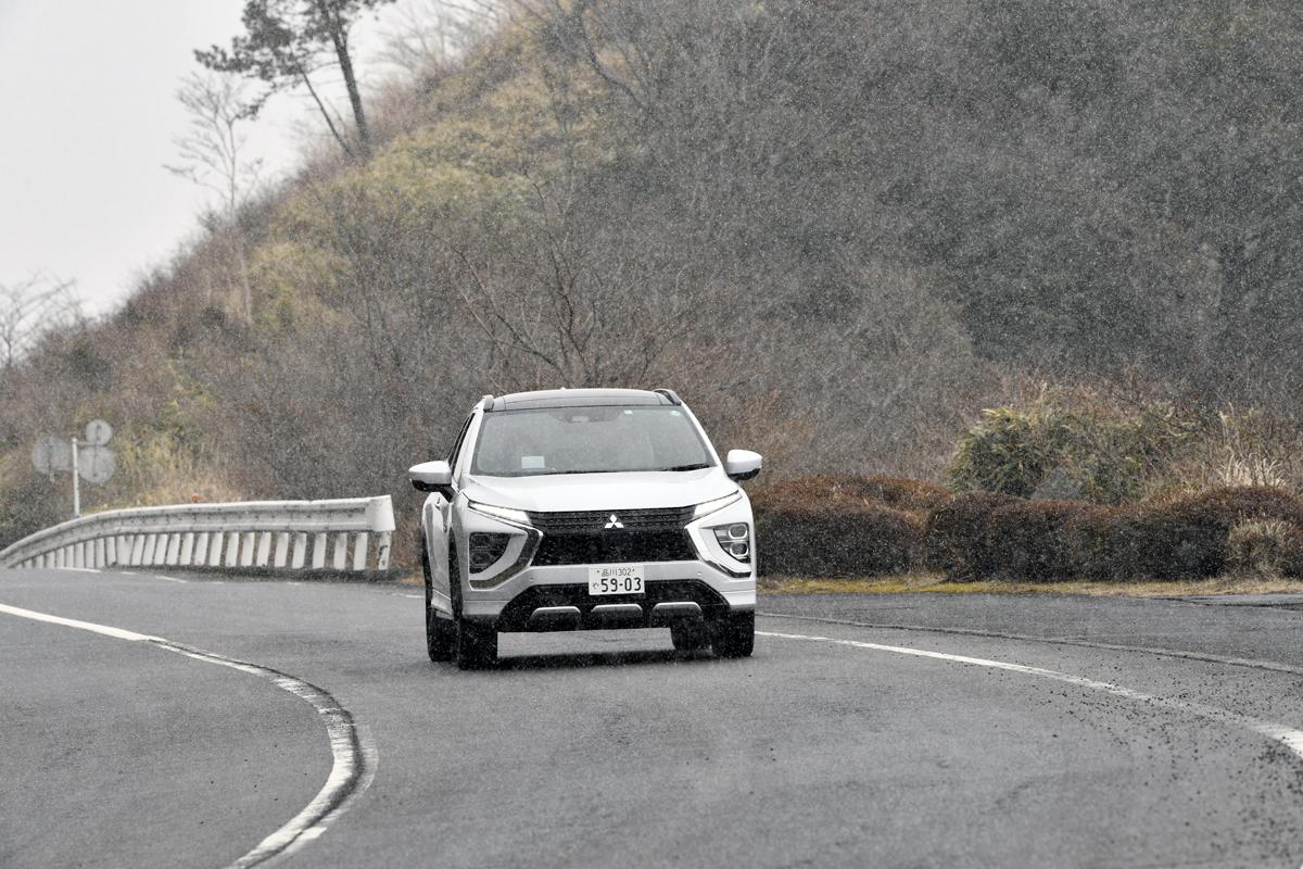 飯田裕子が三菱のPHEV車に試乗 〜 画像72