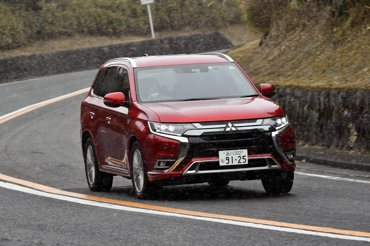 飯田裕子が三菱のPHEV車に試乗 〜 画像91