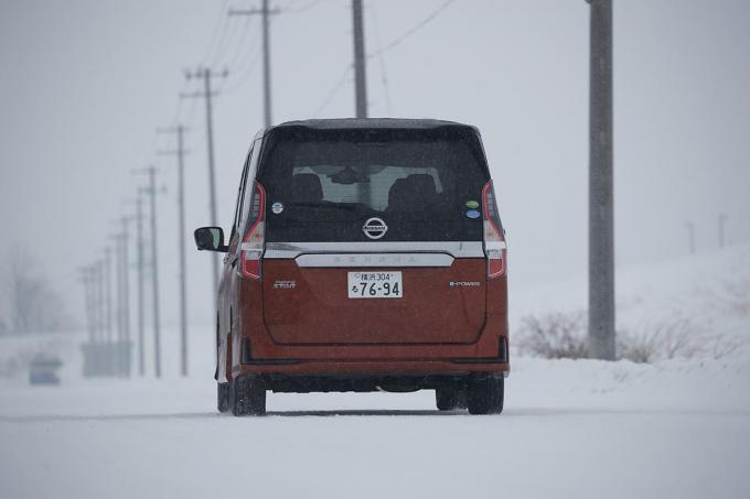 冬の北海道のレンタカーで「プロパイロット使用不可」の注意書き！　雪道で運転支援装備に頼れないワケ