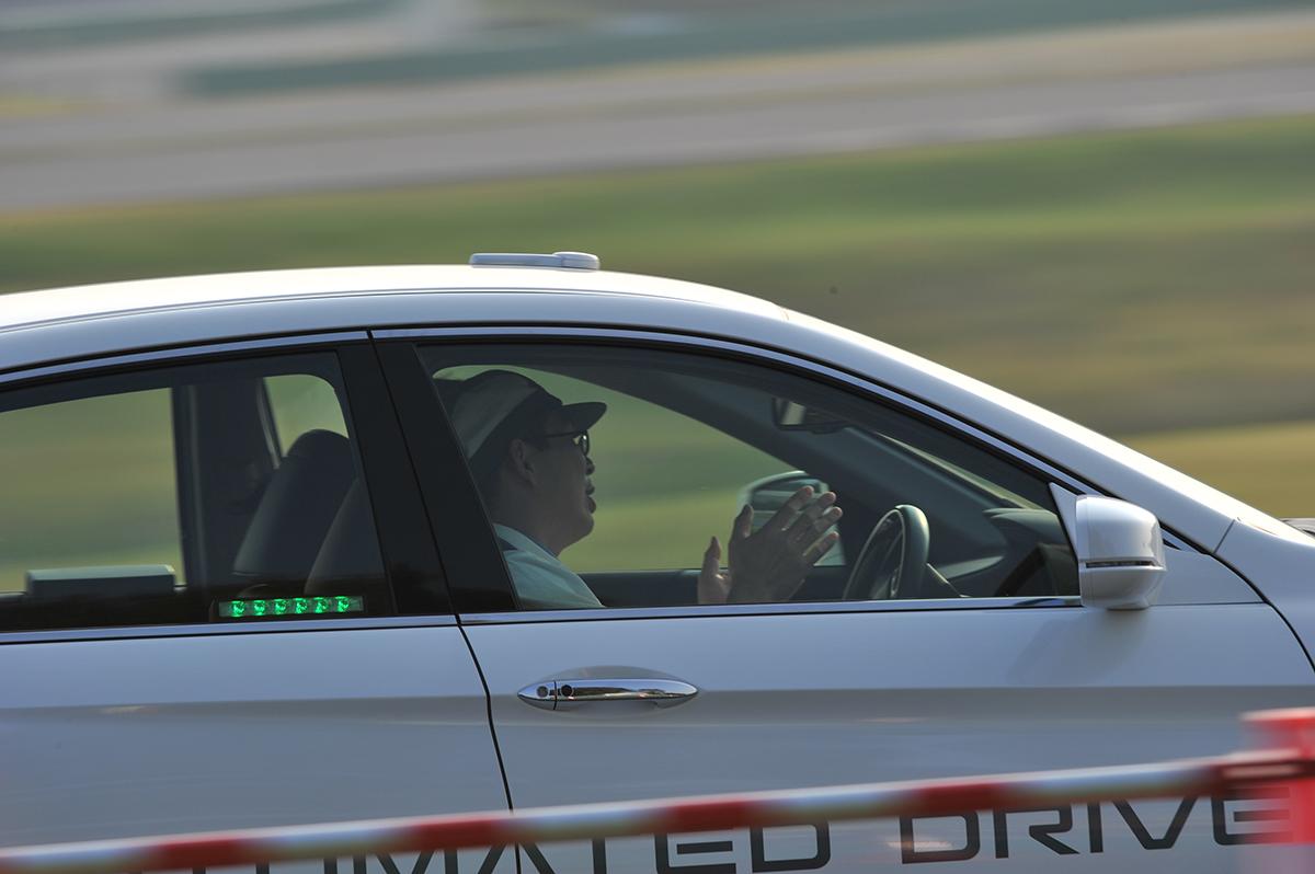 自動運転のデモ 〜 画像8