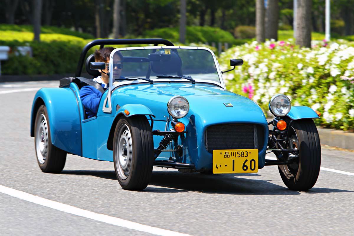 軽自動車史に燦然と輝く珍車