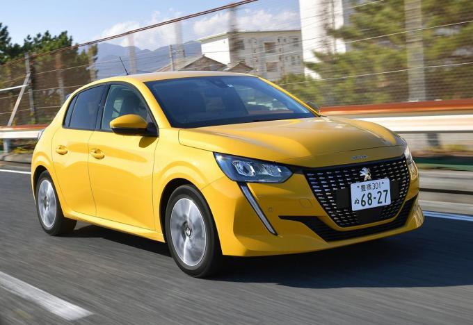 画像ギャラリー 250万円以下で 別世界 が味わえる 女性にこそ乗って欲しい 超絶オシャレ 輸入車７選 画像13 自動車情報 ニュース Web Cartop