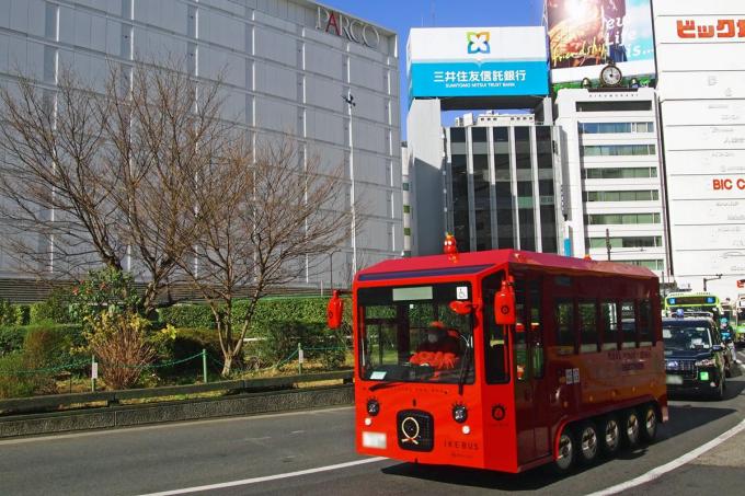 「10WD」「8WS」ゆる〜い見た目もハイテクの塊だった！　東京・池袋で見かける「IKEBUS」ってなにもの？