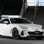 【画像】早くも新型BRZの「STIパーツ」装着車を公開！　カーボンスポイラーに補剛パーツなど「本気度」全開の中身とは 〜 画像1