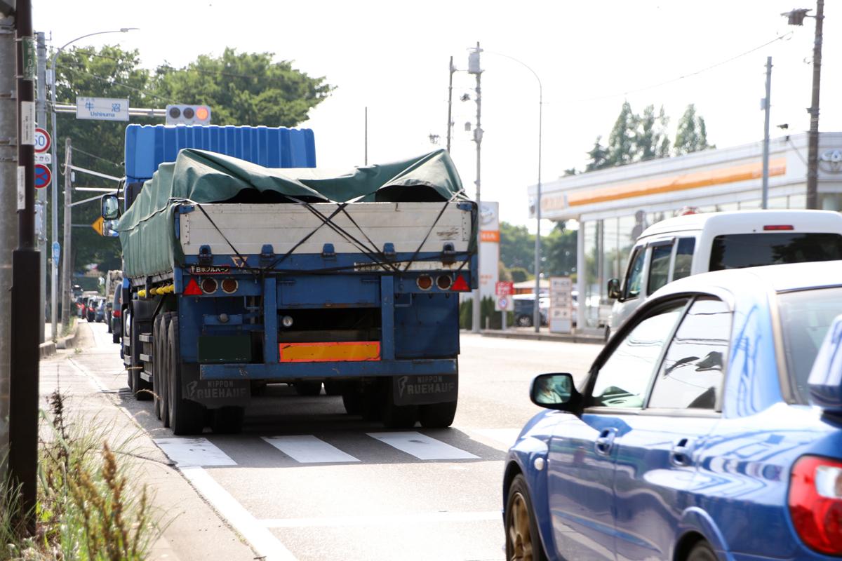 交差点内の停車は違反か 〜 画像1