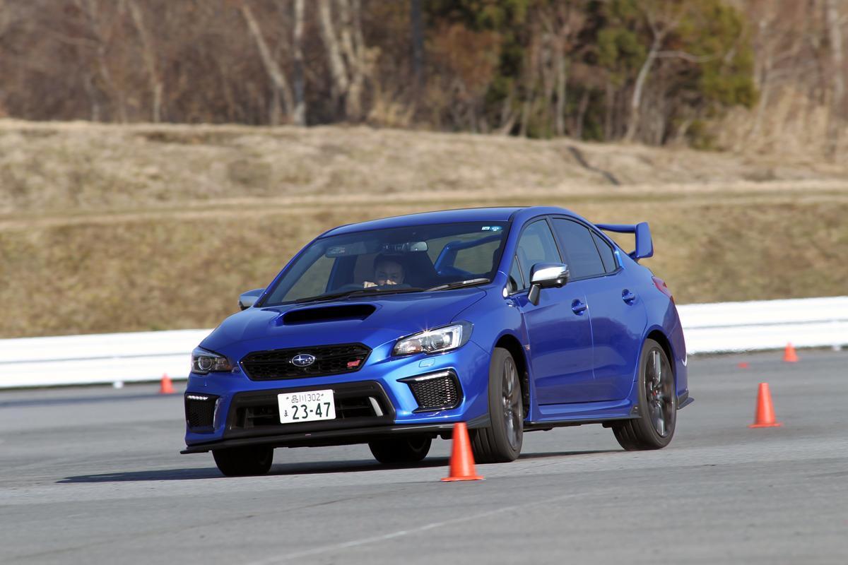 初心者がサーキットで走ったらクルマの運転は上手くなるのか？