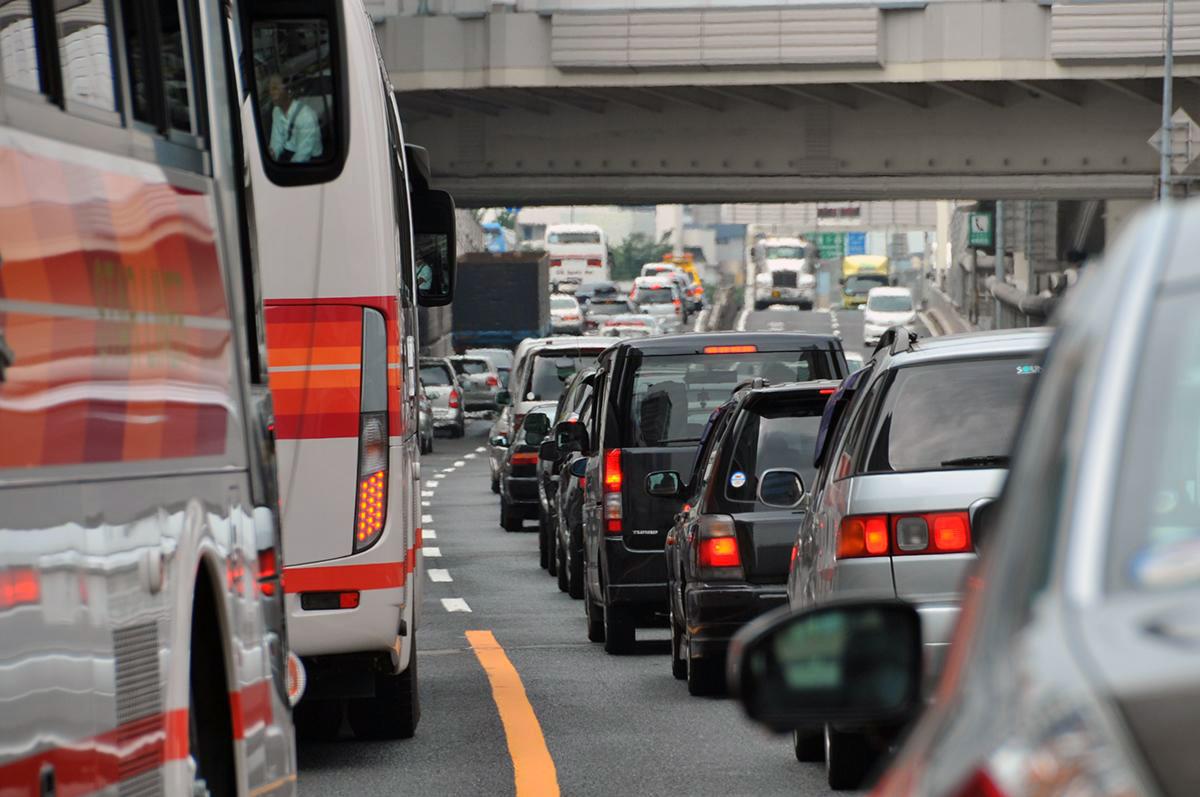 渋滞吸収走行とは