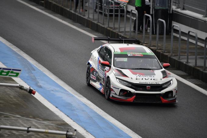 画像ギャラリー 激速レース車と市販車ベース車が混在 超一流ドライバーからアマチュアまで参戦する ｓ耐 が面白すぎると評判だった 画像7 自動車情報 ニュース Web Cartop