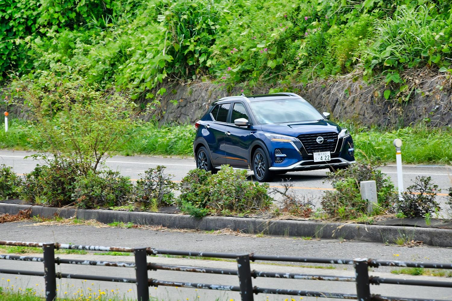 モータージャーナリストの島下泰久が日産キックスAUTECHの走りを試す 〜 画像49