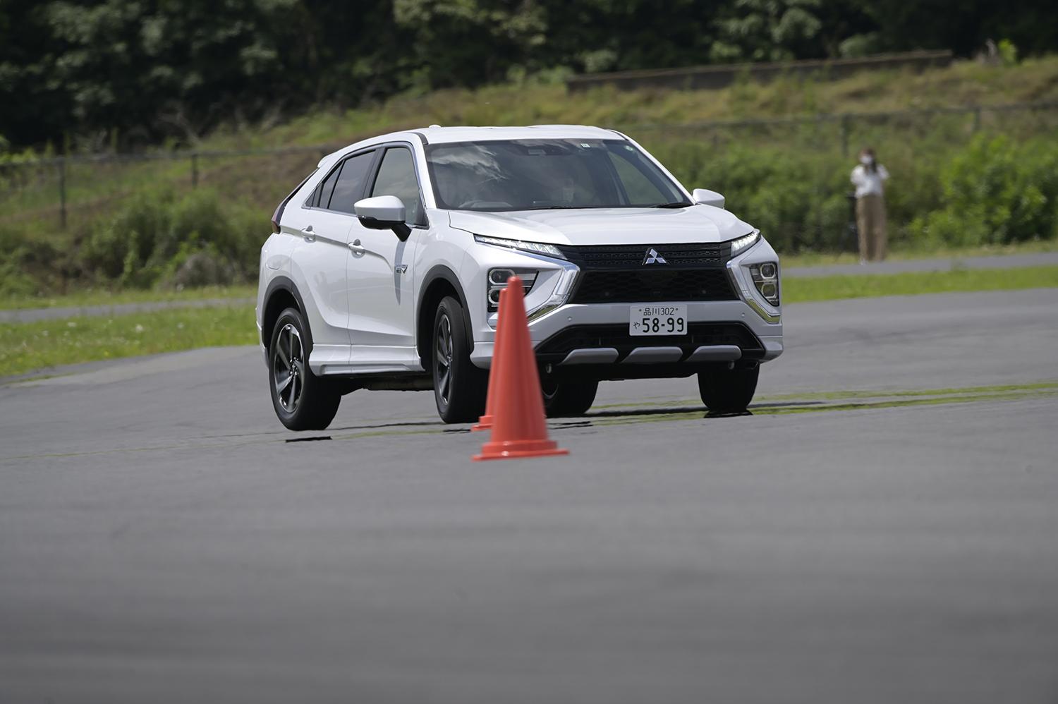 三菱エクリプスクロスPHEVのサーキット走行 〜 画像17