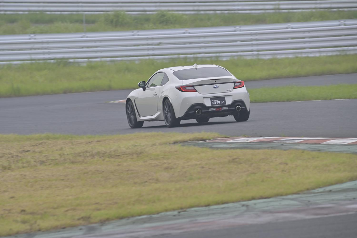 スバルBRZとGR86の試乗インプレッション 〜 画像99