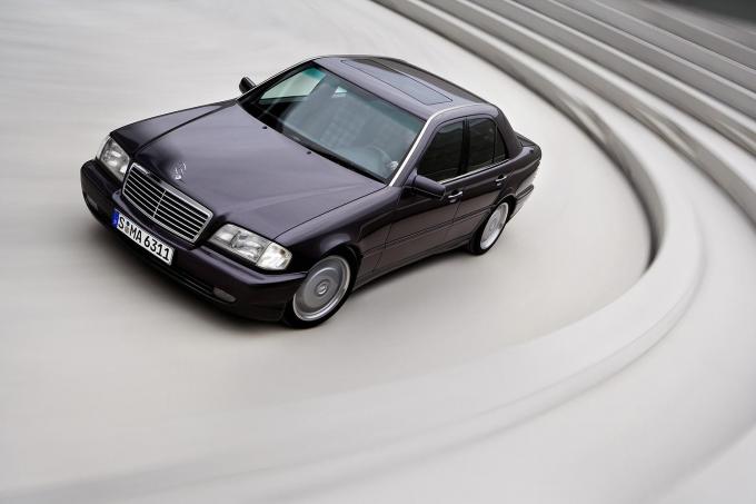 画像ギャラリー 超絶パフォーマンスの市販車を続々リリース ドイツ御三家の 特殊部隊 が強烈だった 画像1 自動車情報 ニュース Web Cartop