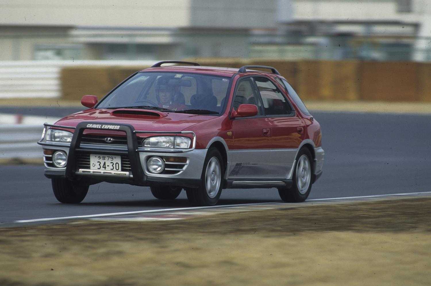 スバル・インプレッサグラベルEXの走行シーン 〜 画像6