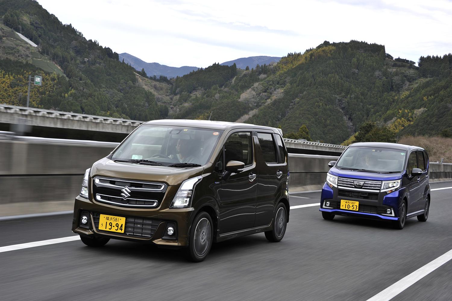 軽自動車の高速走行シーン 〜 画像1