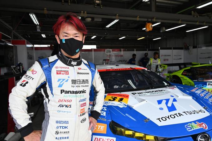 画像ギャラリー 世界で唯一のハイブリッドgtカー 日本最高峰のレースをあえて純エコカーの プリウス で闘う理由とは 画像17 自動車情報 ニュース Web Cartop