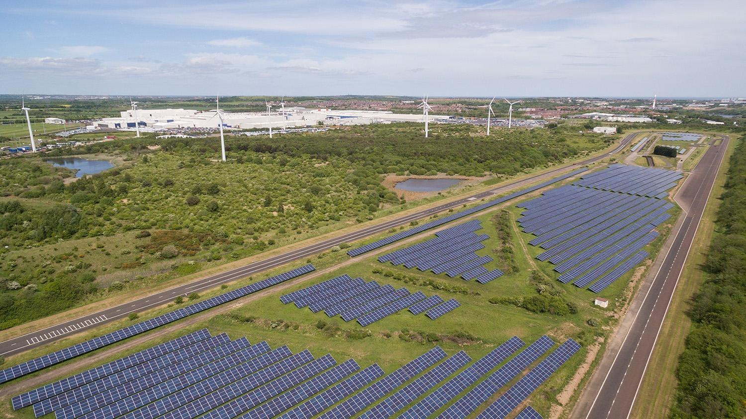 太陽光発電による再利用可能エネルギーのイメージ 〜 画像3