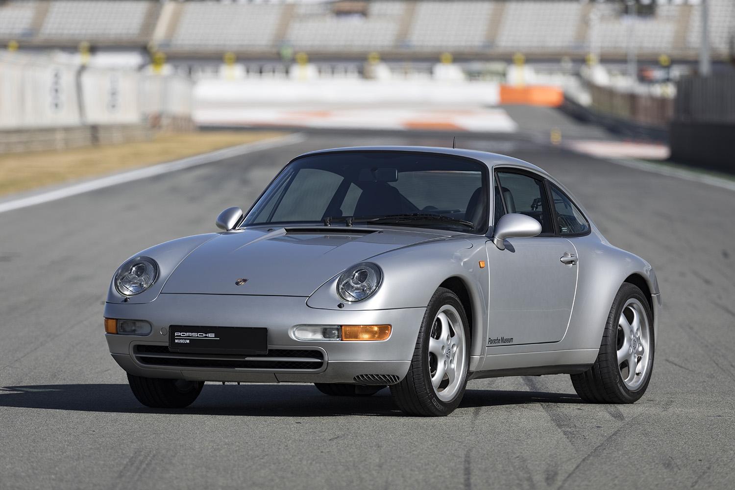 993型ポルシェ９１１のフロントスタイリング 〜 画像8