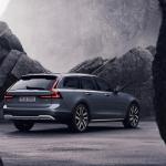 【画像】Google搭載の最新インフォテイメント・システムを採用！　北欧のプレミアムワゴン「ボルボV90」が装備見直しで一部値下げ 〜 画像1
