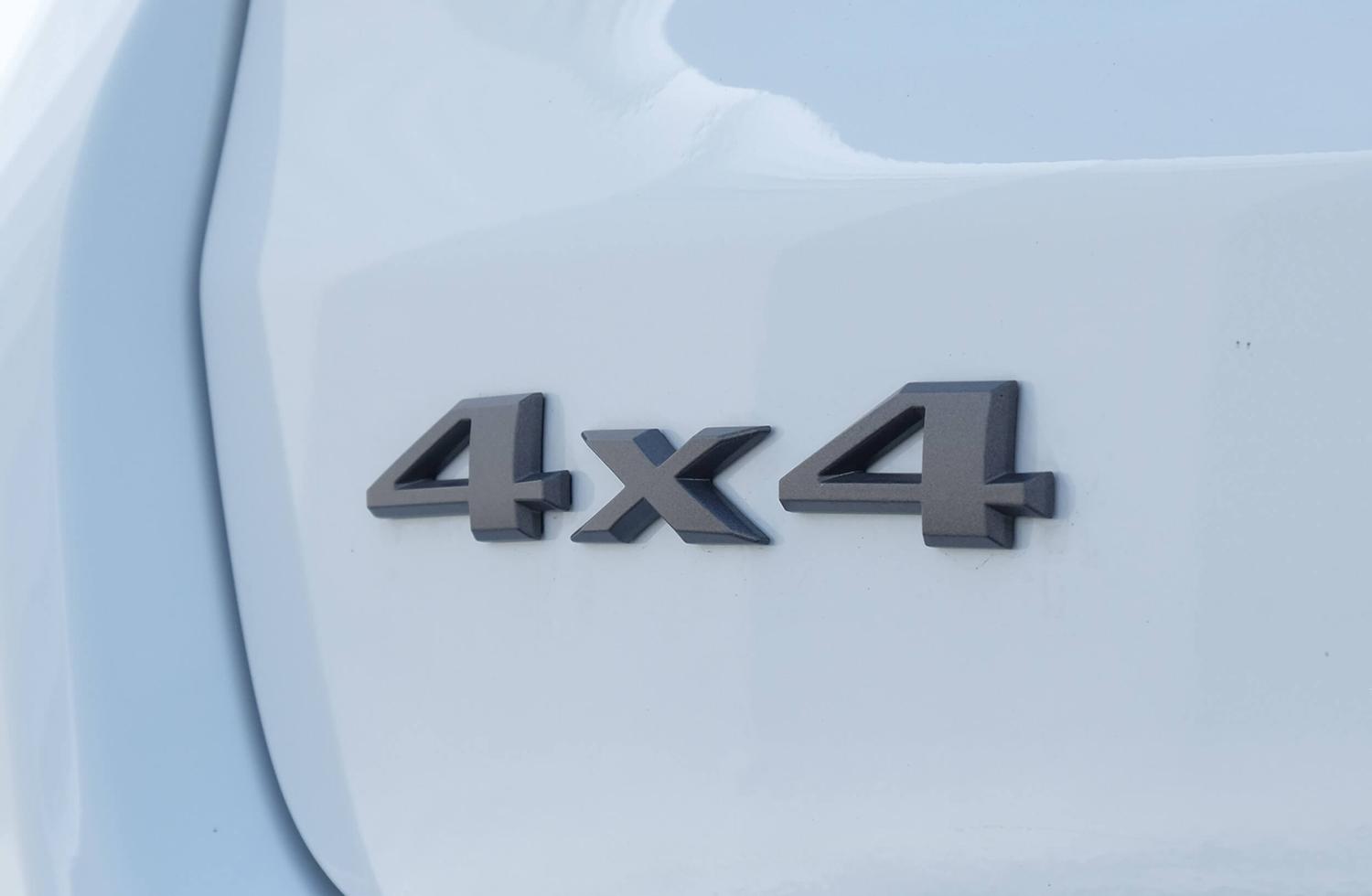 M6_S_4x4_badge-1 〜 画像2