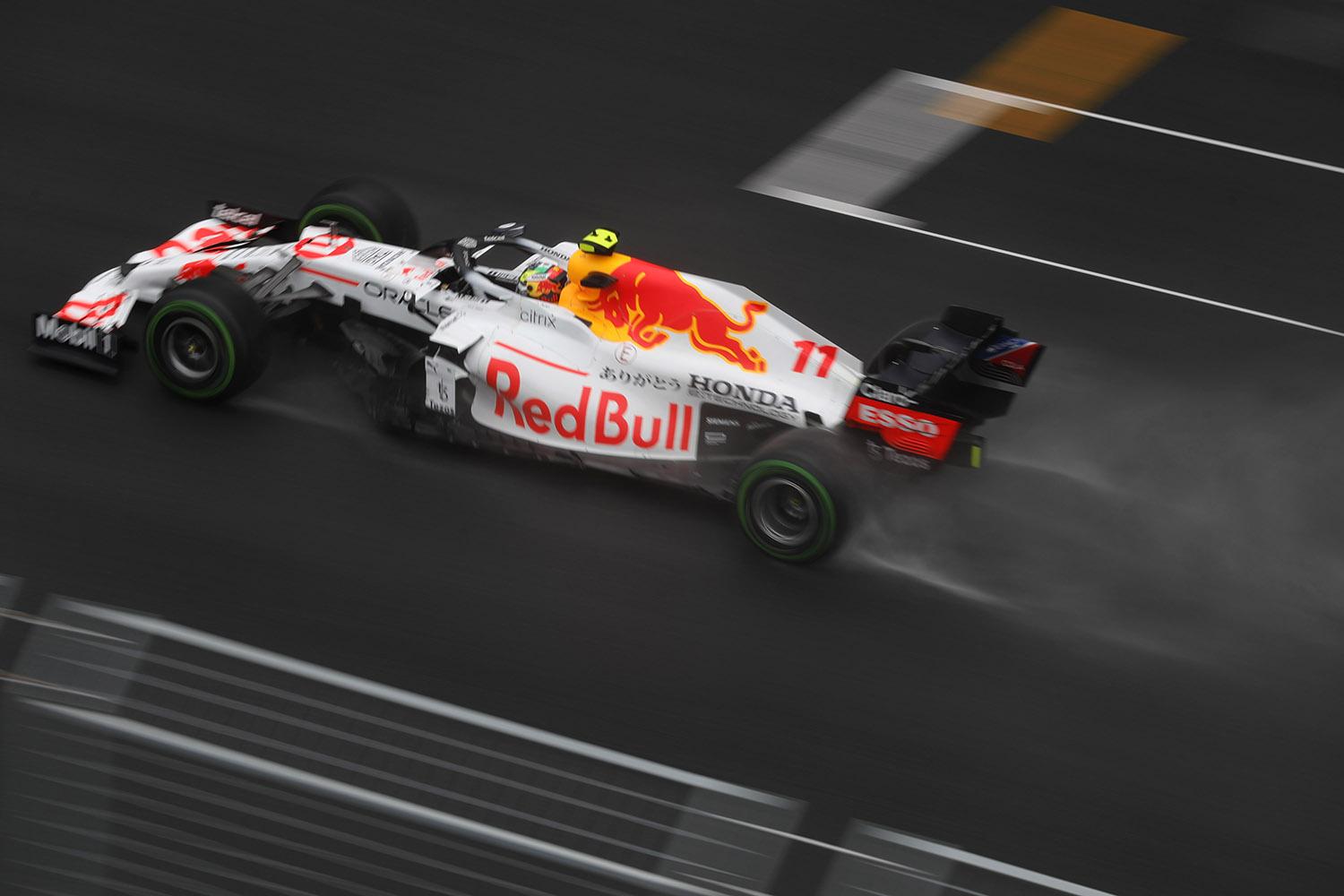 F1の走行シーンイメージ