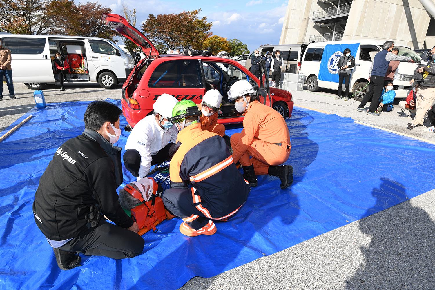 ラリー現場のでレスキュー訓練 〜 画像1