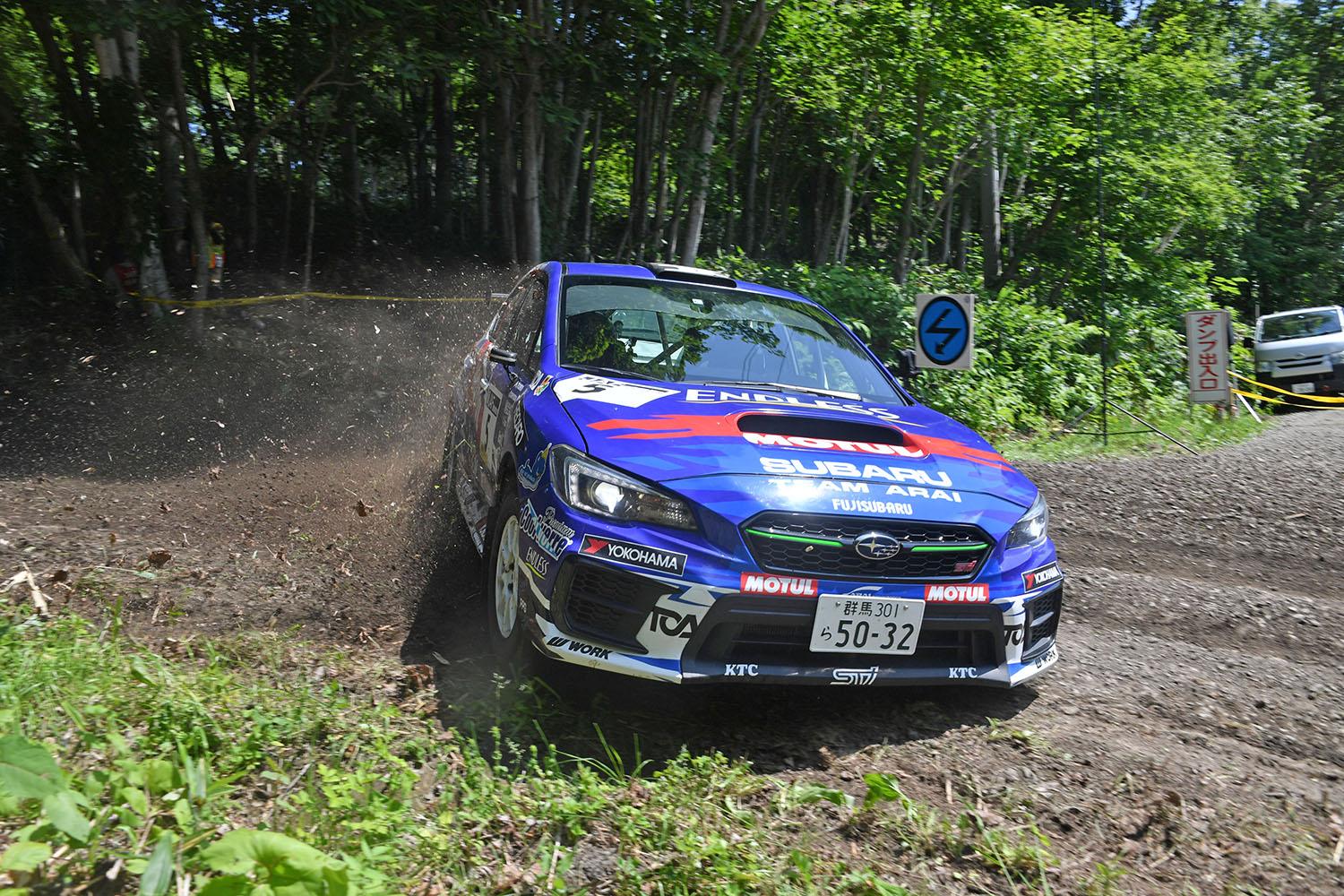 新井敏弘が運転するスバルWRX 〜 画像7