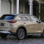 【画像】「オシャレすぎた」マツダCX-5が大幅変更！　目指したのは「泥が似合う」SUVへの転換だった 〜 画像34