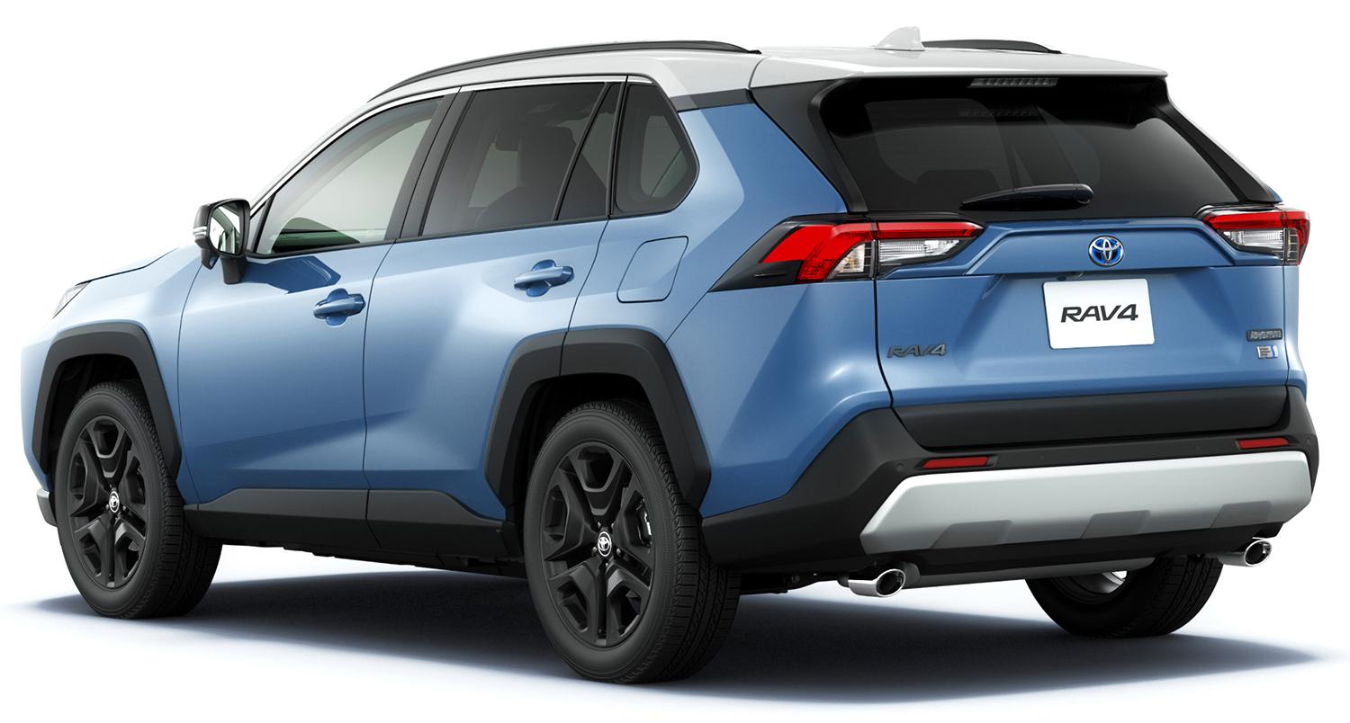 トヨタRAV4アドベンチャー（ハイブリッド車）のリヤスタイリング