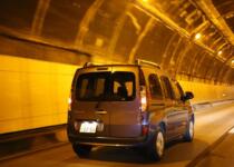 帰省先でグッタリ！　長距離運転がもたらす想像以上の疲労の原因５つと対策