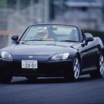 【画像】知れば知るほど「惚れる」その中身！　ホンダS2000は日本の自動車史に残る「奇跡」のスポーツカーだった 〜 画像1