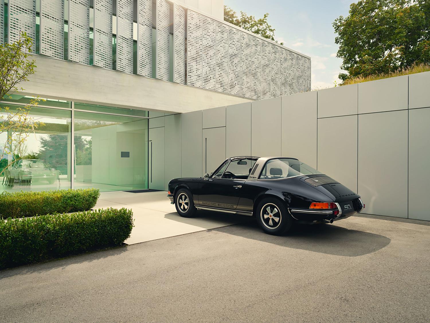 911エディション50Yポルシェデザインの予約受注を開始 〜 画像1