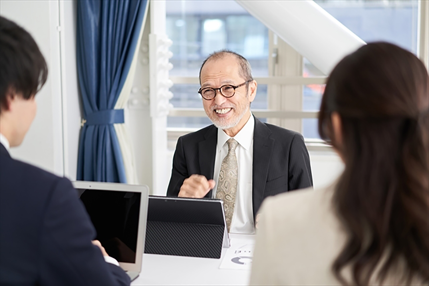 会話風景イメージ