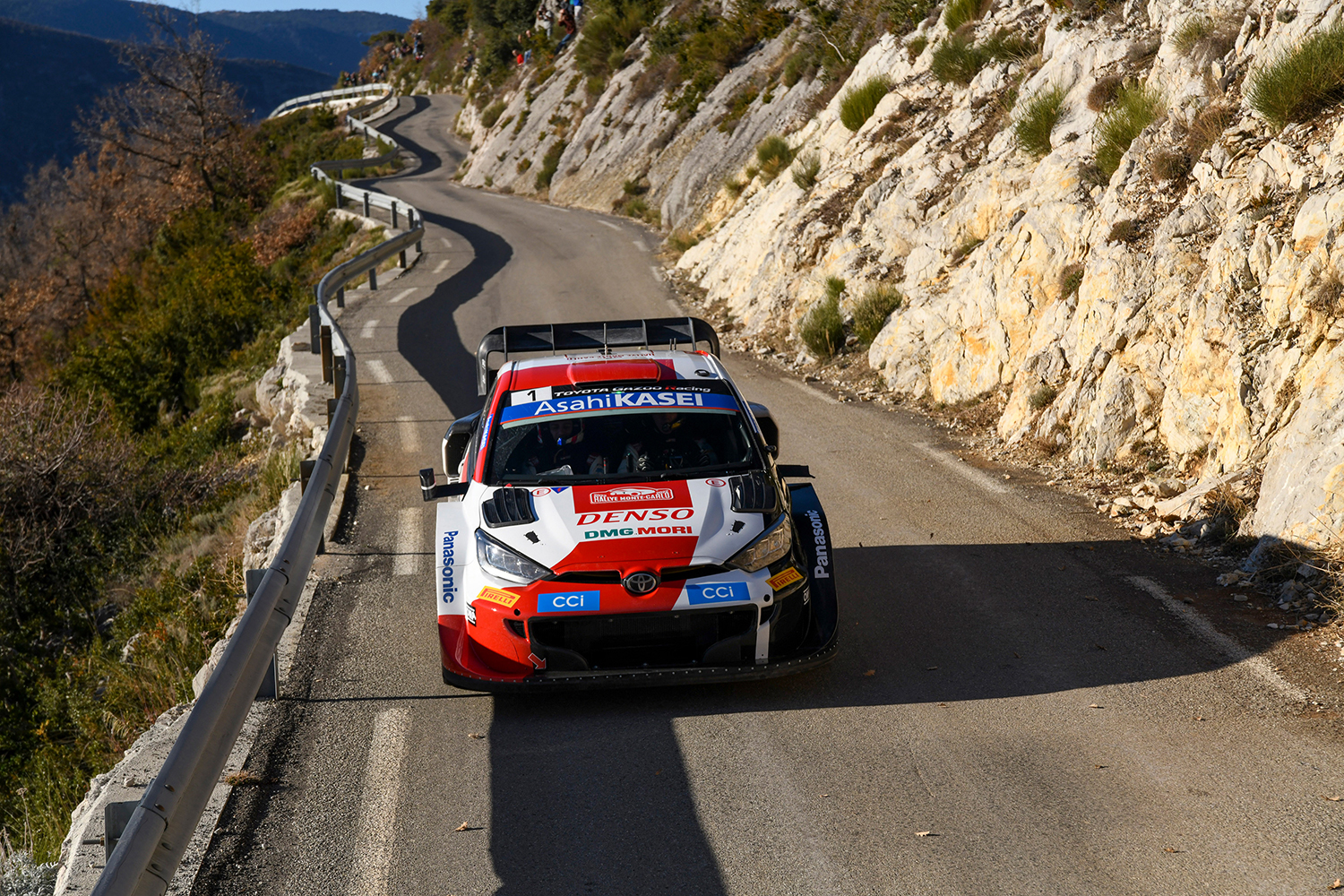 セバスチャン・オジエ選手のGRヤリスRally1の走行シーン 〜 画像5