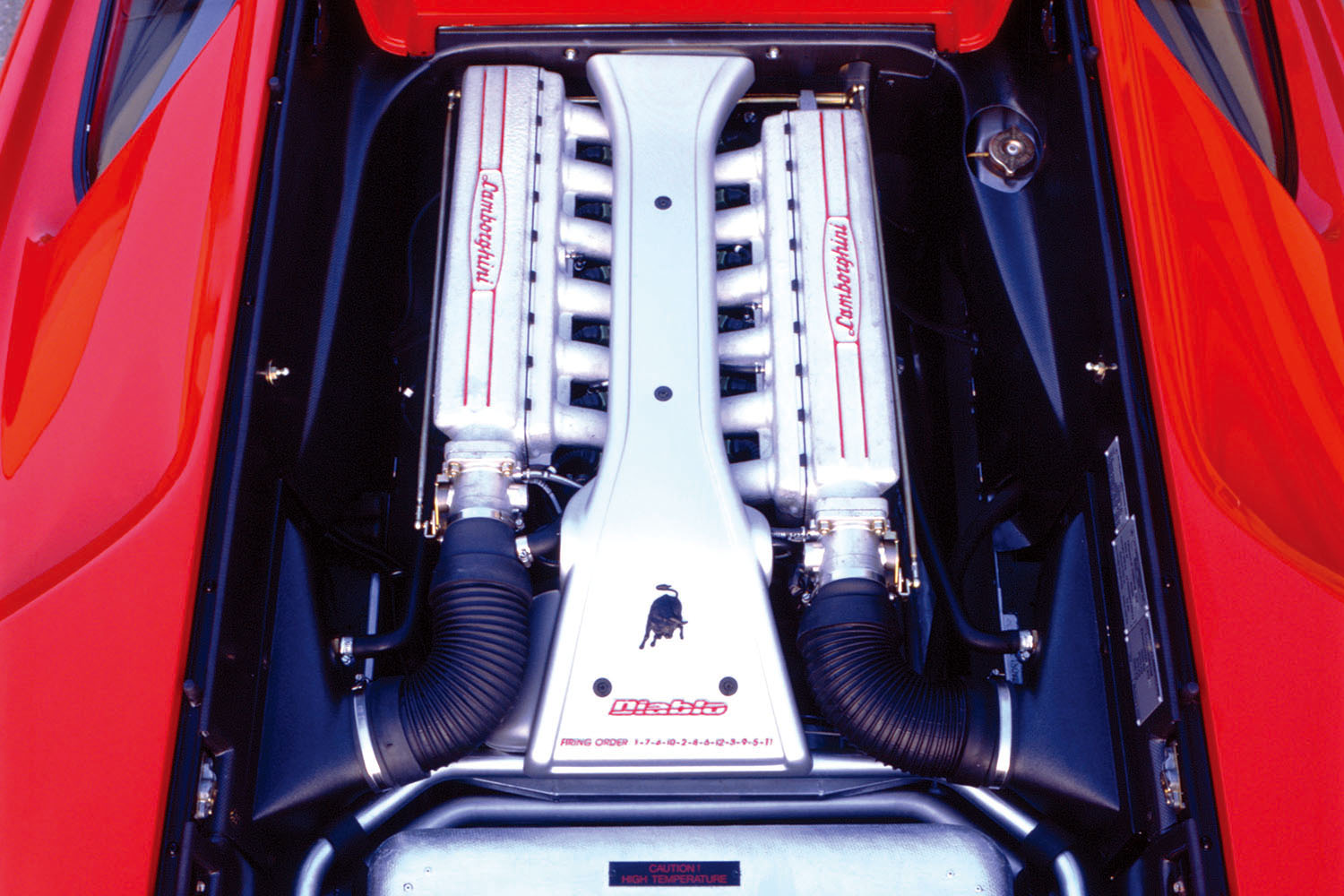 ランボルギーニ・ディアブロのエンジン