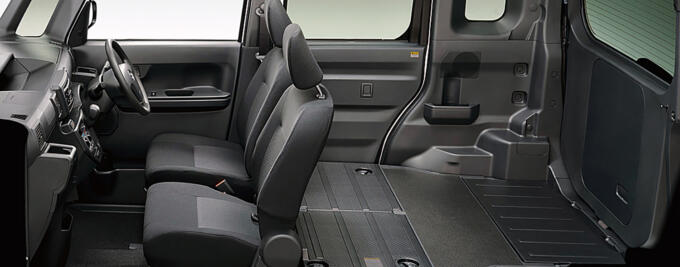 画像ギャラリー オシャレが１周回って事故車みたいな見た目に トールボディなのに２人乗り メーカー入魂の軽３台が個性的すぎて笑う 画像6 自動車情報 ニュース Web Cartop