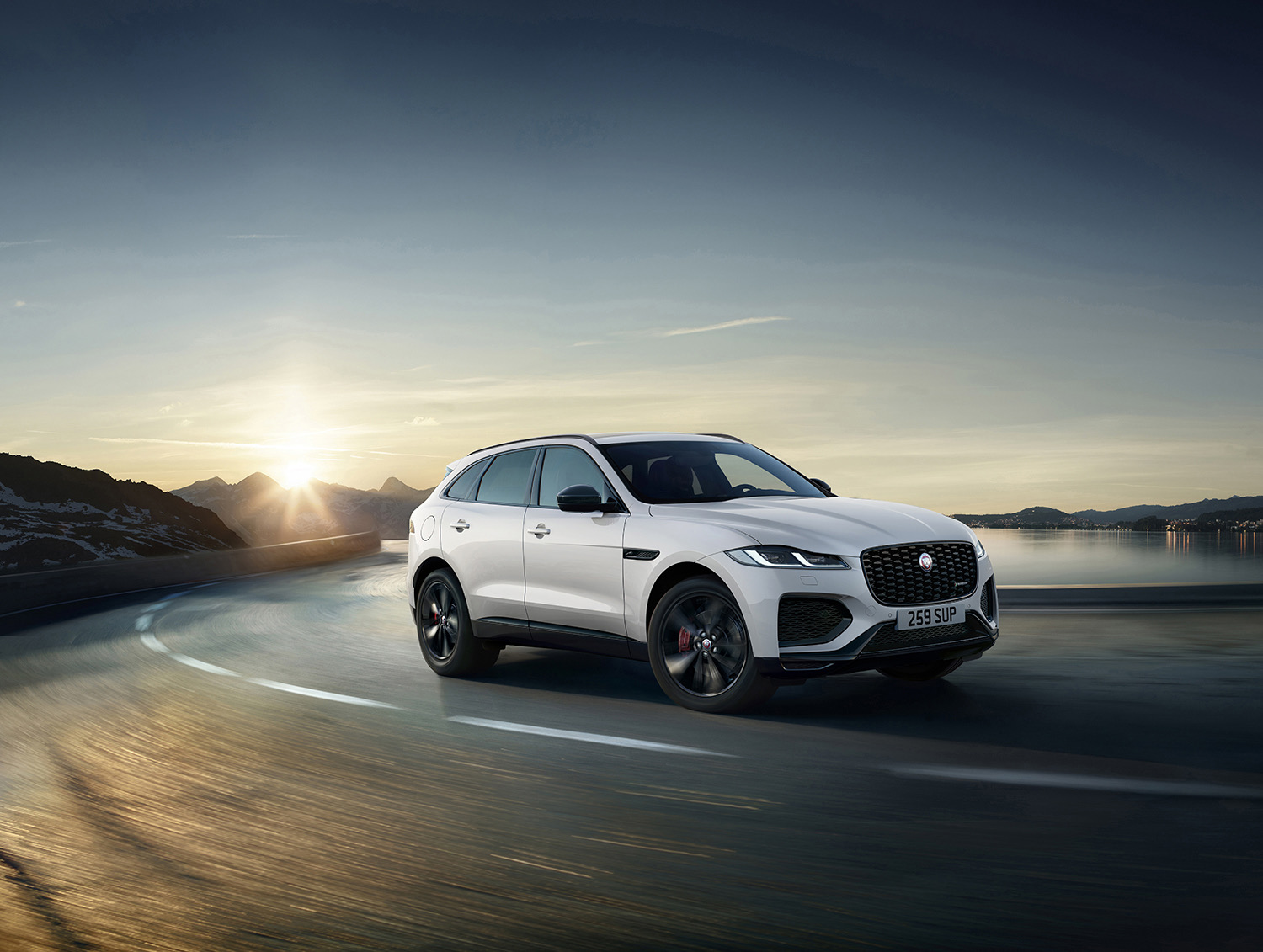 改良を施したジャガー『F-PACE』が2022年4月13日より受注開始