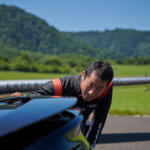【画像】スゴ技披露中なのに「なんかまわってるなー」！　レクサスが技術協力する日本人エアレースパイロット室屋選手を直撃した 〜 画像29